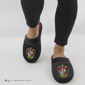 cinereplicas-harry-potter-gryffindor-slippers-eu-40-45-us-7--23960-cby-4895205600812.webp