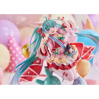 hatsune-miku-17-scale-figure-birthday-2021-pretty-rabbit-ver-1736-cby-4988611322369.webp