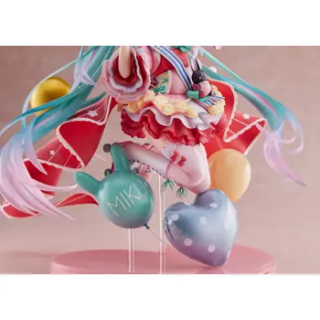 hatsune-miku-17-scale-figure-birthday-2021-pretty-rabbit-ver-29123-cby-4988611322369.webp