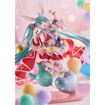 hatsune-miku-17-scale-figure-birthday-2021-pretty-rabbit-ver-34641-cby-4988611322369.webp