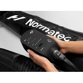 hyperice-normatec-30-leg-system-93203-spn-63010-001-03.webp