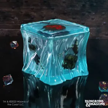 nemesis-now-dungeons-dragons-gelatinous-cube-dice-box-115cm-14793-cby-801269152833.webp
